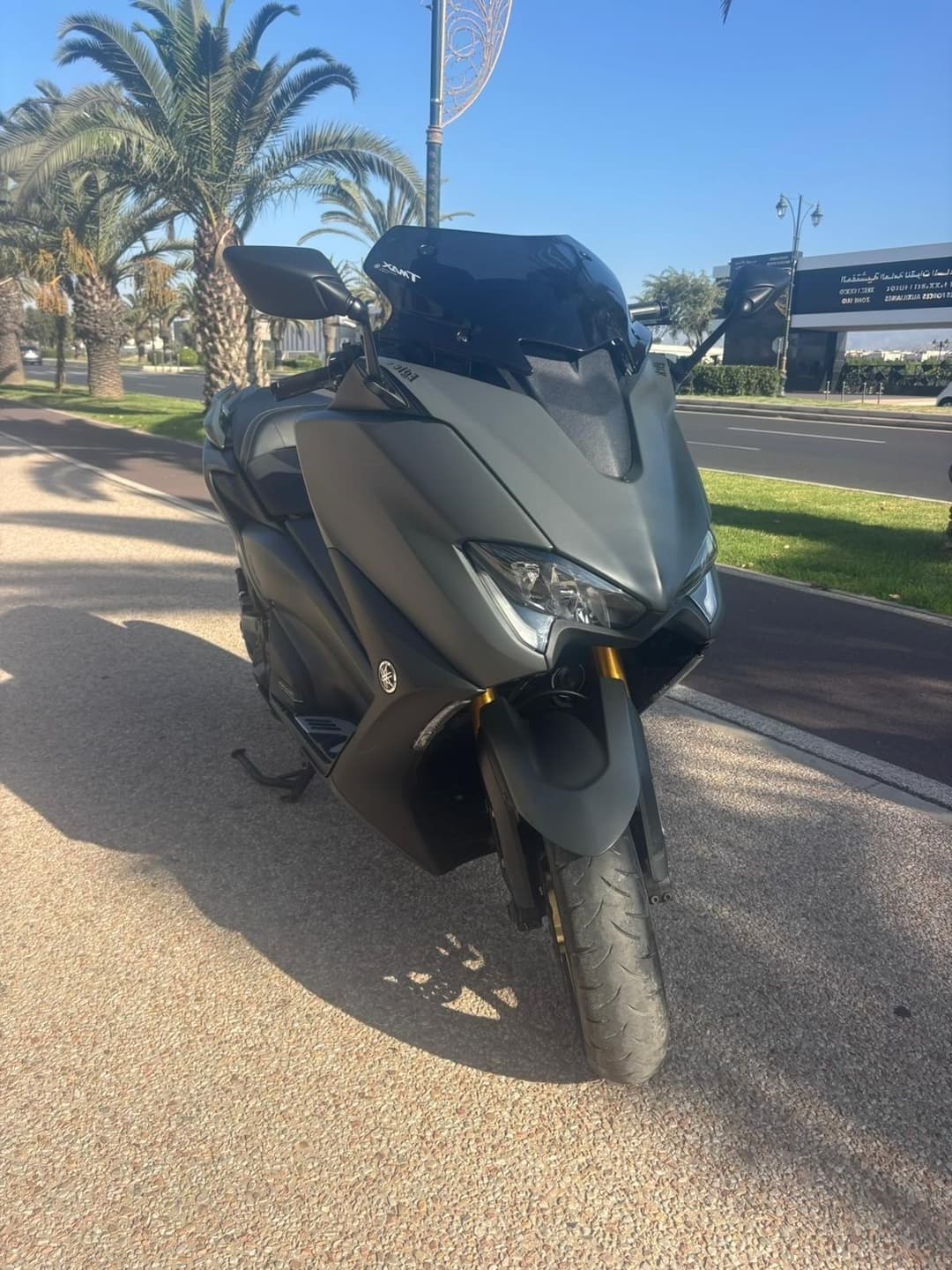 Location Yamaha Tmax 560